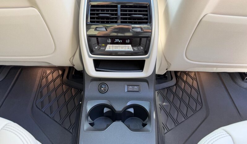 2024 BMW X7 M60i full