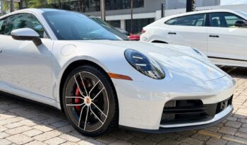 2026 Porsche 911 Carrera 4S full