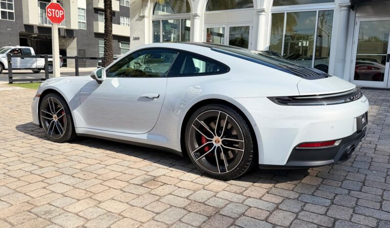 2026 Porsche 911 Carrera 4S full