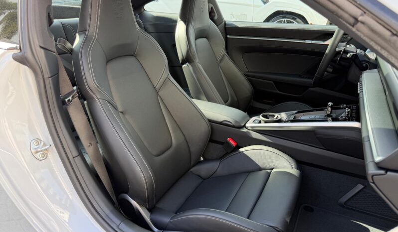 2026 Porsche 911 Carrera 4S full