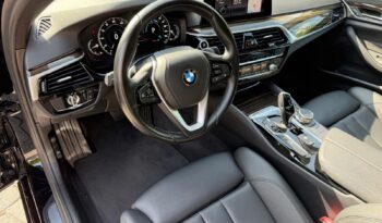 2019 BMW 5 Series 530e iPerformance full