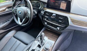 2019 BMW 5 Series 530e iPerformance full