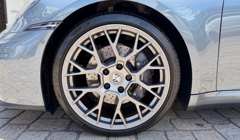 2026 Porsche 911 Carrera Cabriolet full