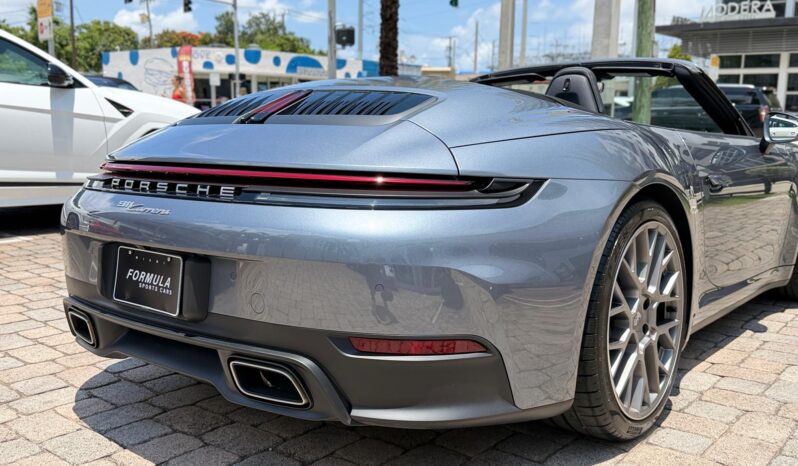 2026 Porsche 911 Carrera Cabriolet full