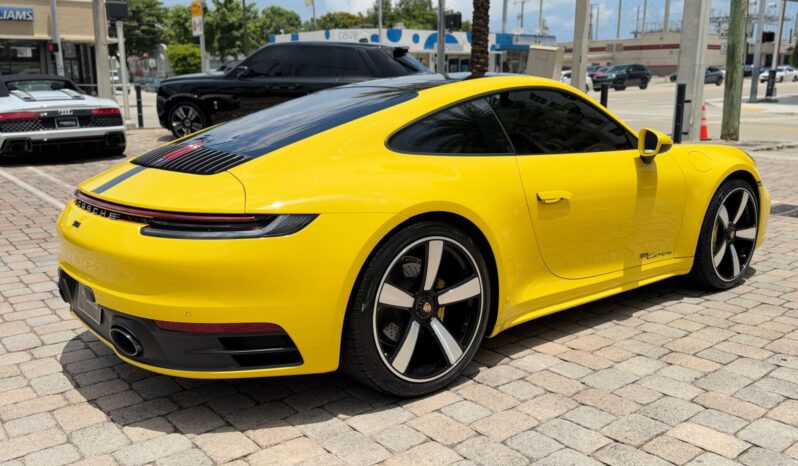 2022 Porsche 911 Carrera full