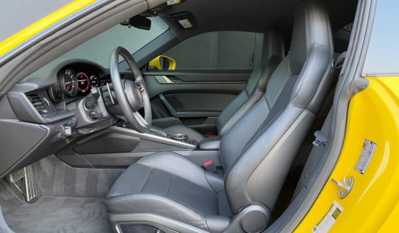 2022 Porsche 911 Carrera full