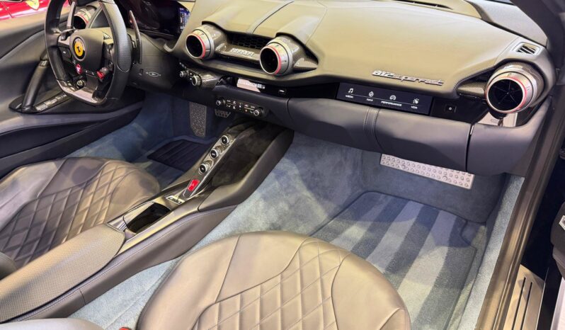 2019 Ferrari 812 Superfast full