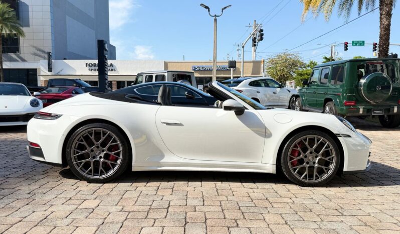 2026 Porsche 911 Carrera S Cabriolet full