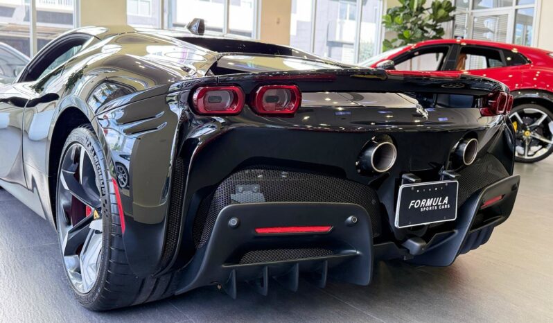 2023 Ferrari SF90 Stradale full