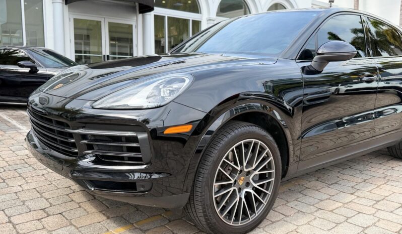 2020 Porsche Cayenne S Coupe full