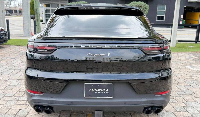 2020 Porsche Cayenne S Coupe full