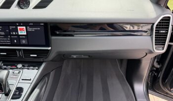 2020 Porsche Cayenne S Coupe full