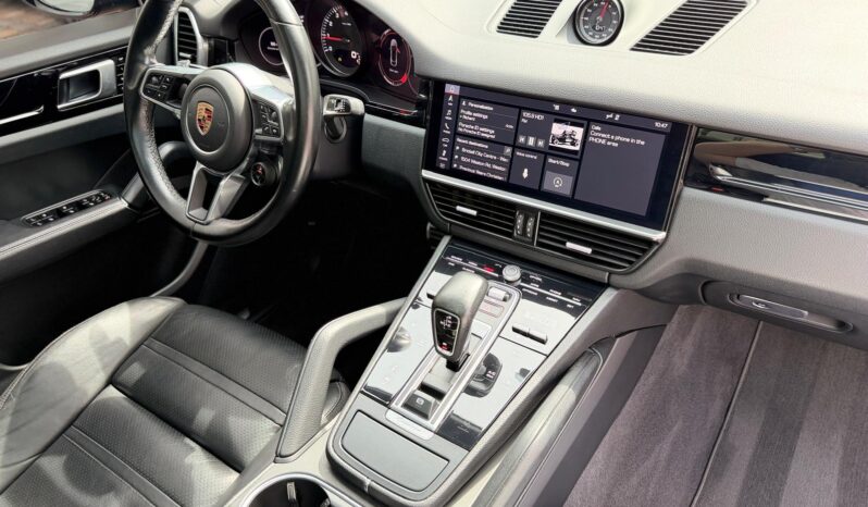 2020 Porsche Cayenne S Coupe full