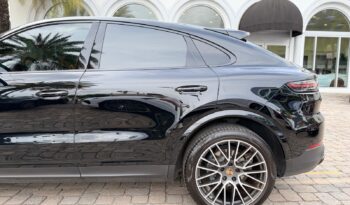 2020 Porsche Cayenne S Coupe full