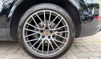 2020 Porsche Cayenne S Coupe full
