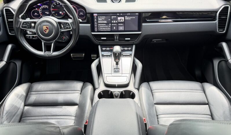 2020 Porsche Cayenne S Coupe full