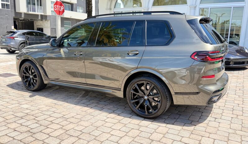 2025 BMW X7 xDrive40i full