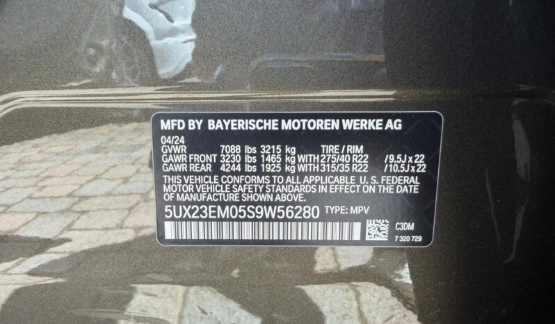 2025 BMW X7 xDrive40i full