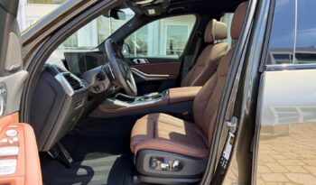 2025 BMW X7 xDrive40i full