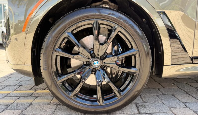 2025 BMW X7 xDrive40i full
