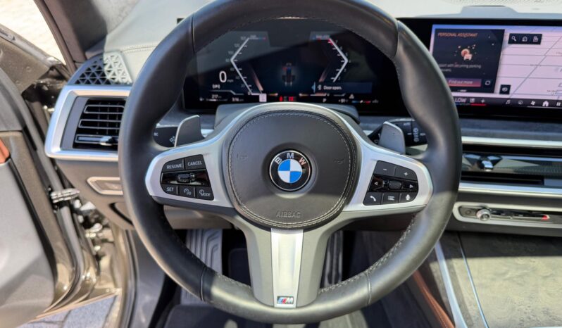 2025 BMW X7 xDrive40i full