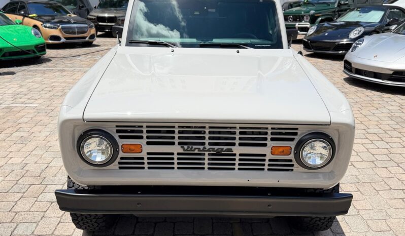 2025 Ford Bronco Badlands Vintage Modern full