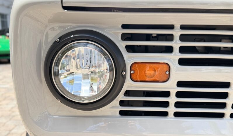 2025 Ford Bronco Badlands Vintage Modern full