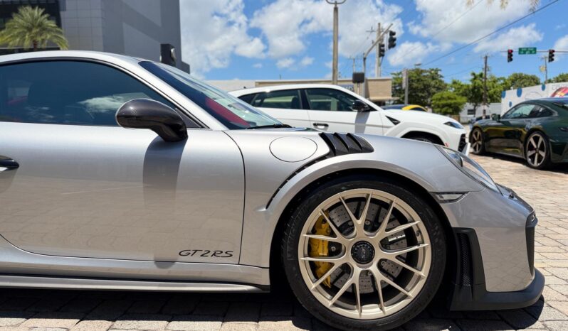 2018 Porsche 911 GT2 RS full