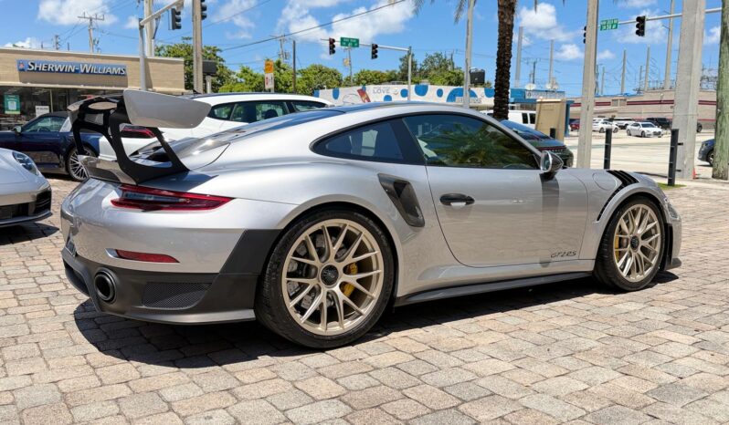 2018 Porsche 911 GT2 RS full