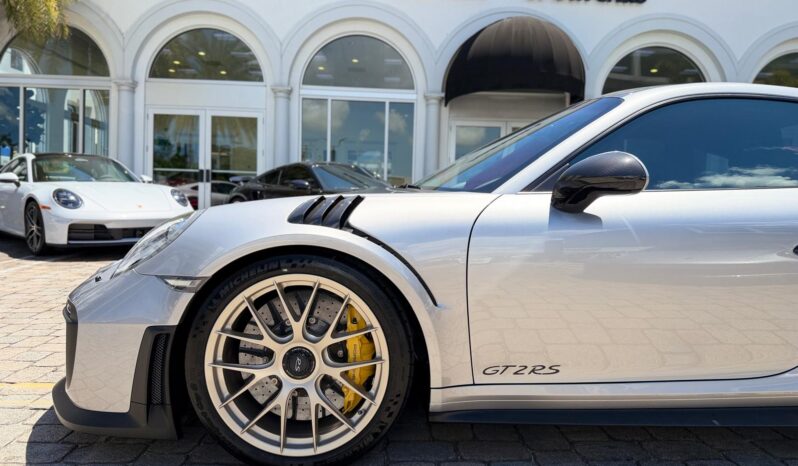 2018 Porsche 911 GT2 RS full