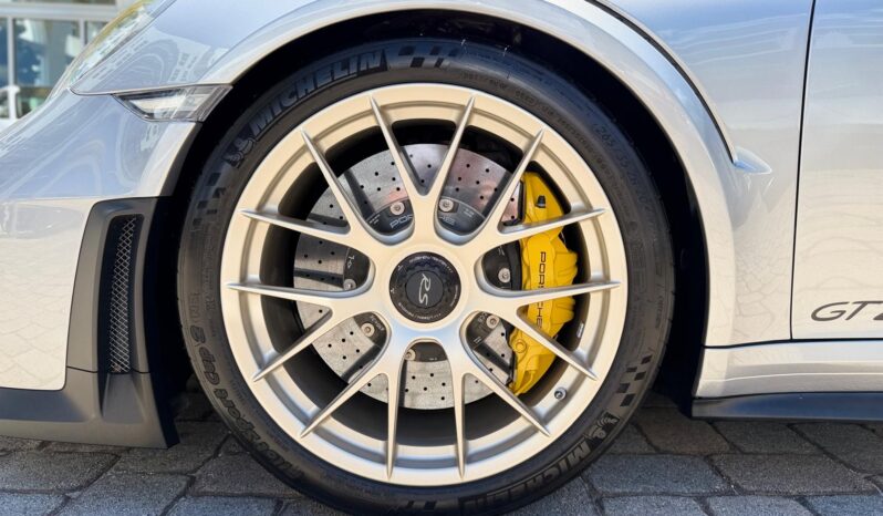 2018 Porsche 911 GT2 RS full