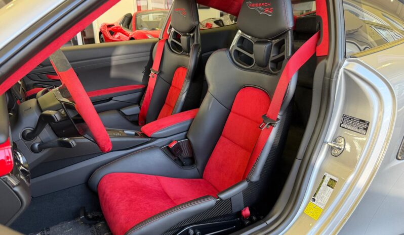 2018 Porsche 911 GT2 RS full