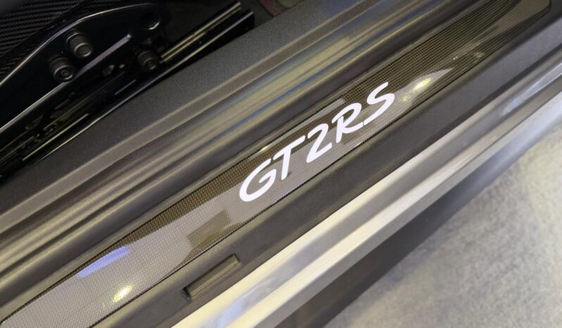 2018 Porsche 911 GT2 RS full