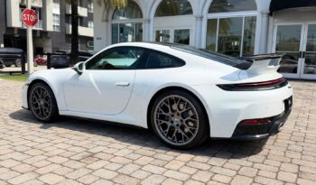 2025 Porsche 911 Carrera full