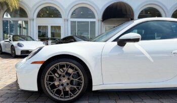 2025 Porsche 911 Carrera full
