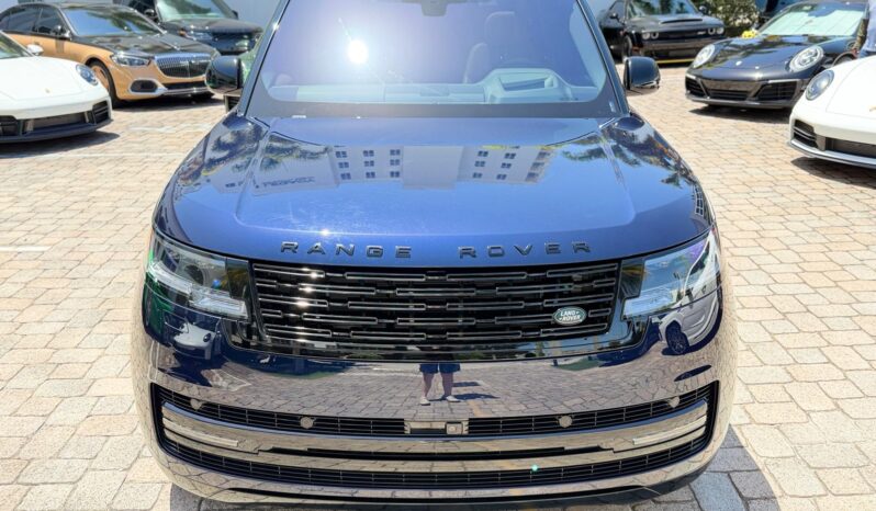2023 Land Rover Range Rover P530 SE LWB full