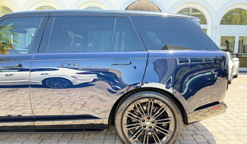 2023 Land Rover Range Rover P530 SE LWB full
