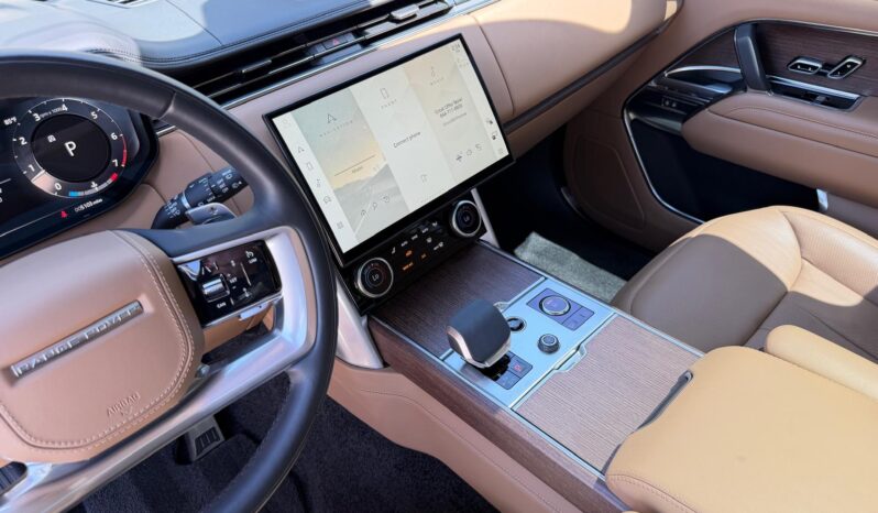 2023 Land Rover Range Rover P530 SE LWB full