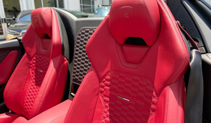 2016 Lamborghini Huracan LP 610-4 Spyder full