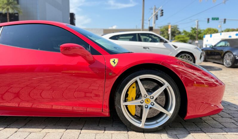 2011 Ferrari 458 Italia full