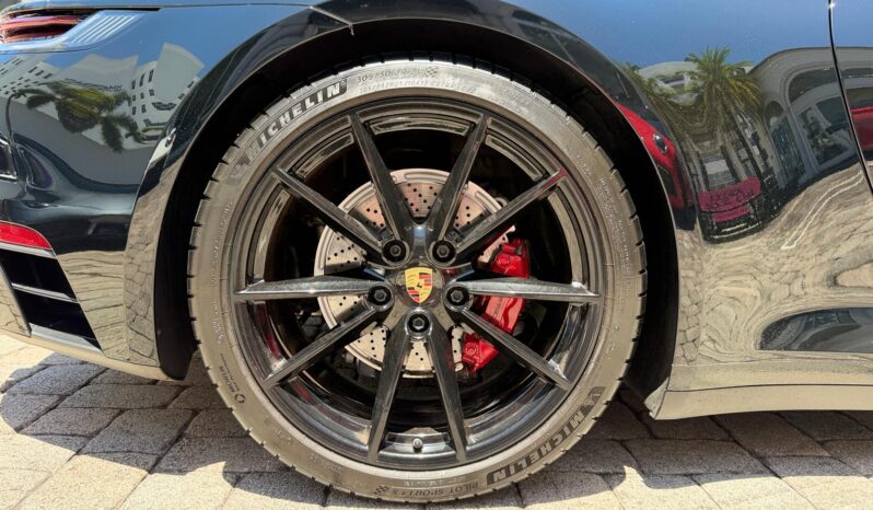 2021 Porsche 911 Carrera 4 full