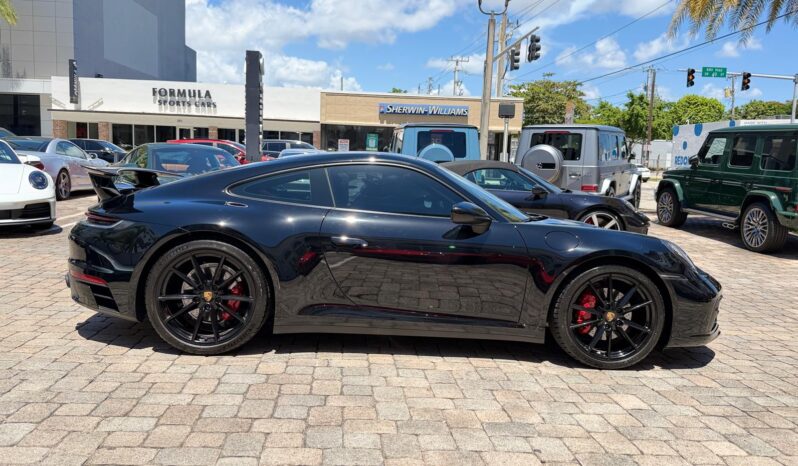 2021 Porsche 911 Carrera 4 full