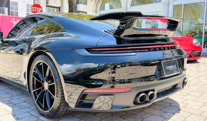2021 Porsche 911 Carrera 4 full