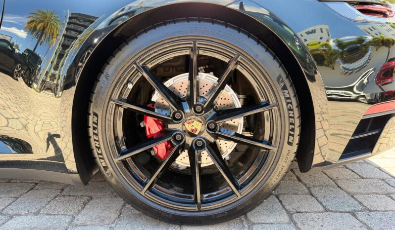 2021 Porsche 911 Carrera 4 full