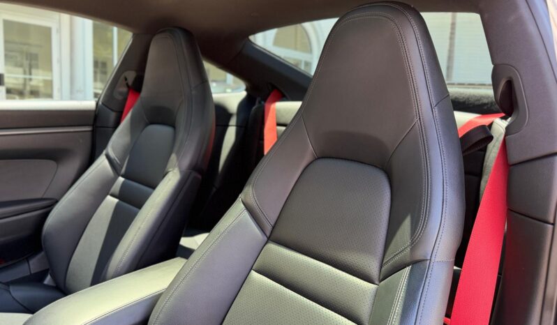 2021 Porsche 911 Carrera 4 full