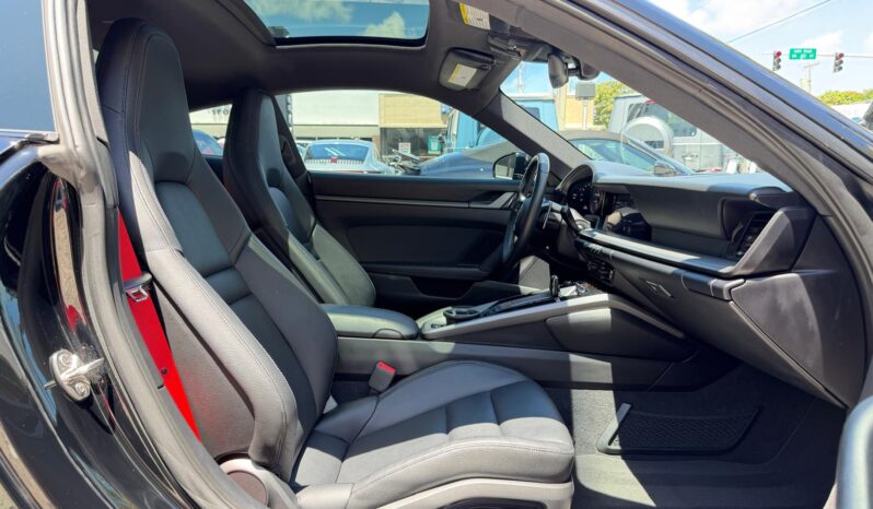 2021 Porsche 911 Carrera 4 full