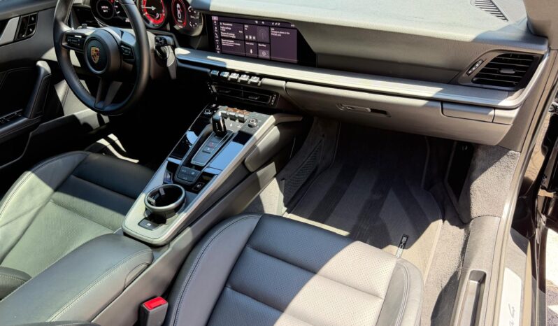 2021 Porsche 911 Carrera 4 full