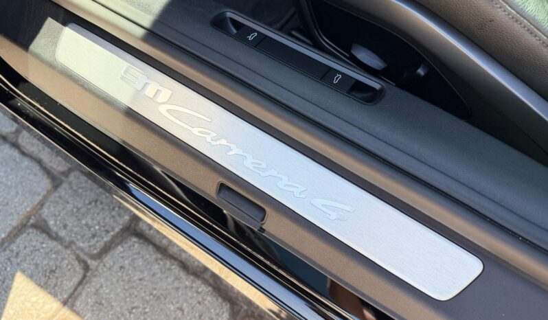 2021 Porsche 911 Carrera 4 full