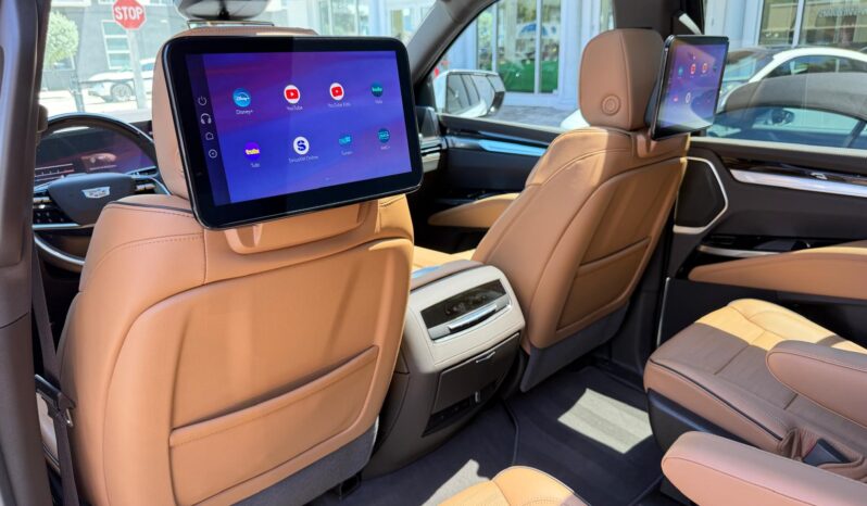 2026 Cadillac Escalade Luxury 4WD full