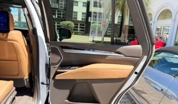 2026 Cadillac Escalade Luxury 4WD full